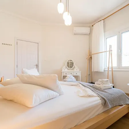 Aura Celestia * Kavála