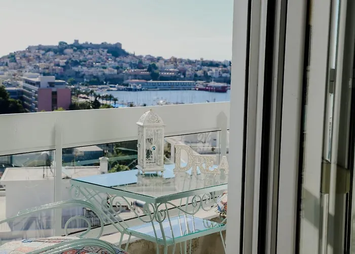 Aura Celestia Kavala