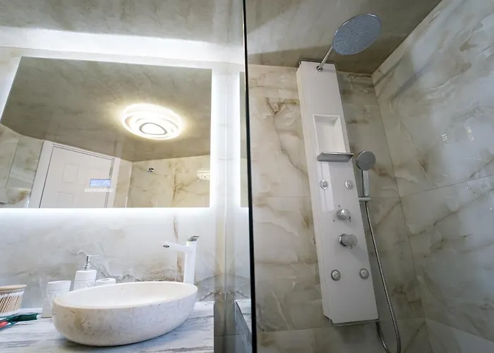 Aura Celestia Apartament *